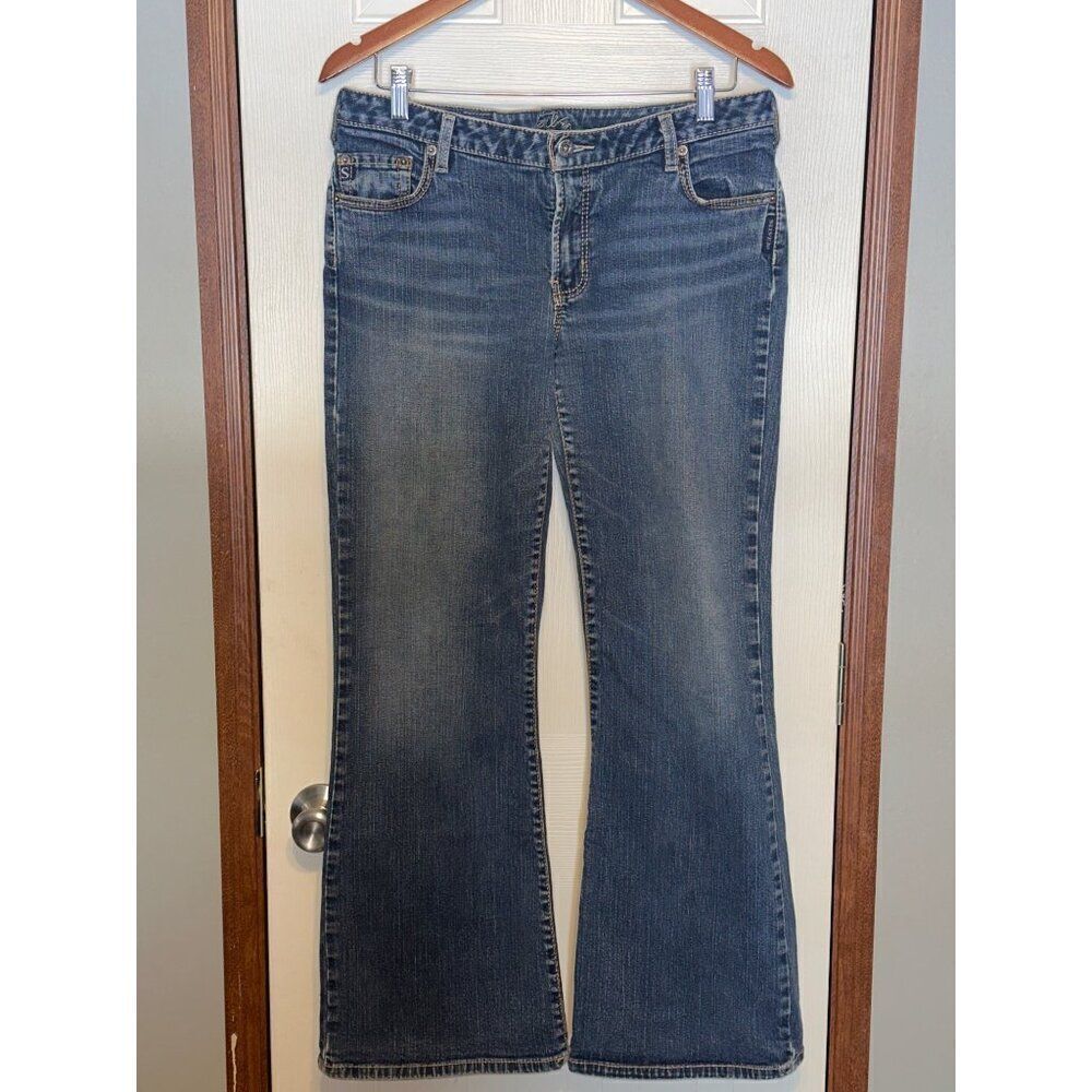 Silver Jeans Women's Bootcut Jeans in Medium Blue Wash